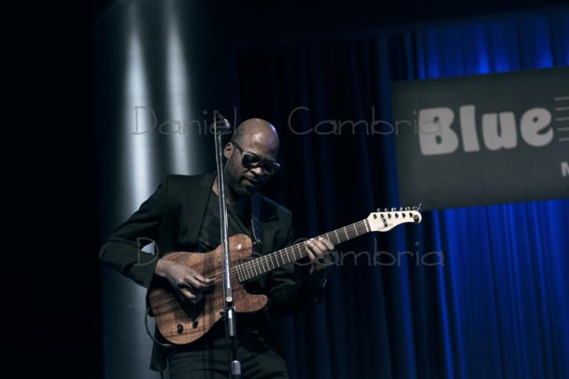 Lionel Loueke (17)